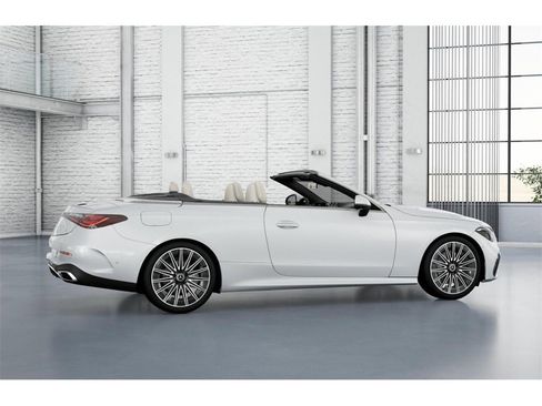 New 2026 Mercedes-Benz CLE 300 4MATIC Cabriolet image 18