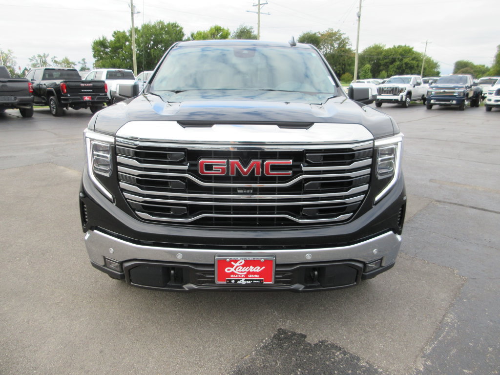Certified 2024 GMC Sierra 1500 SLT w/ SLT Premium Plus Package AWD/4WD image 14