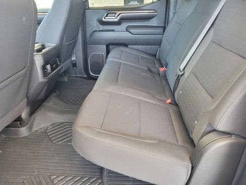 Used 2023 Chevrolet Silverado 1500 LT Trail Boss w/ Protection Package AWD/4WD image 8