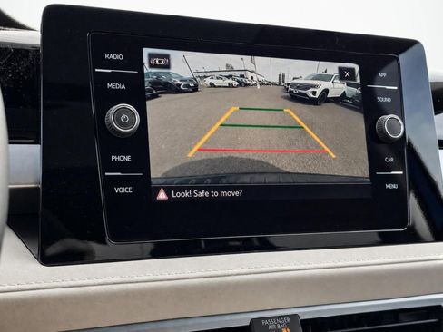 New 2026 Volkswagen Taos SE AWD/4WD image 29