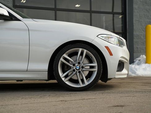 Used 2017 BMW 230i Convertible image 39