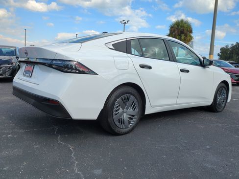 New 2026 Nissan Sentra S image 4