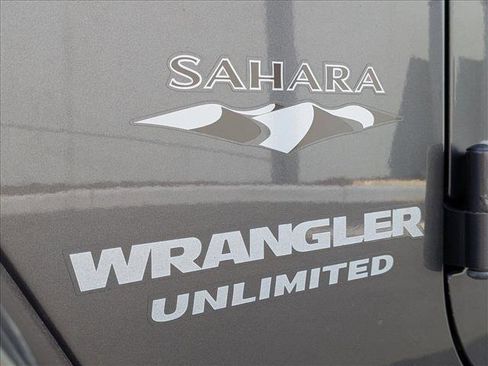 Used 2017 Jeep Wrangler Unlimited Sahara w/ Connectivity Group image 3