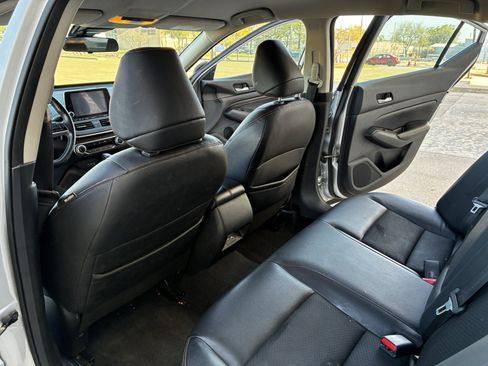 Used 2021 Nissan Altima 2.5 SR FWD image 18