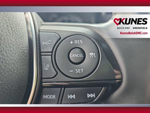 Used 2021 Toyota Venza XLE w/ Softex Package AWD/4WD image 22