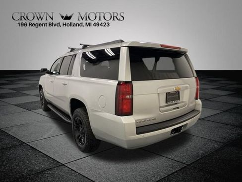 Used 2015 Chevrolet Suburban LT AWD/4WD image 4