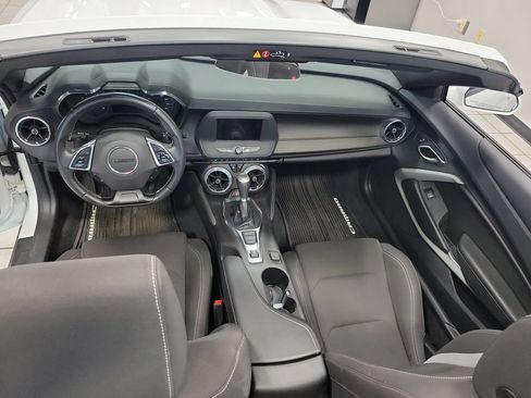 Used 2023 Chevrolet Camaro LT RWD image 25