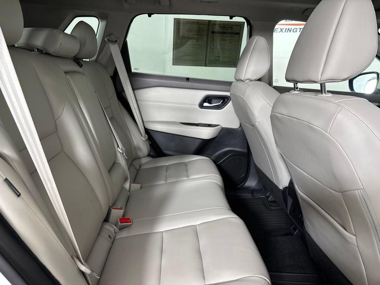 Used 2023 Nissan Rogue SL w/ SL Premium Package AWD/4WD image 31