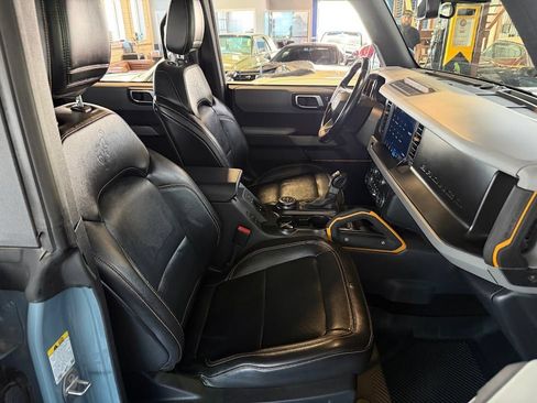 Used 2021 Ford Bronco Badlands AWD/4WD image 12