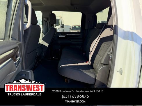 Used 2024 Chevrolet Silverado 3500 LT image 16
