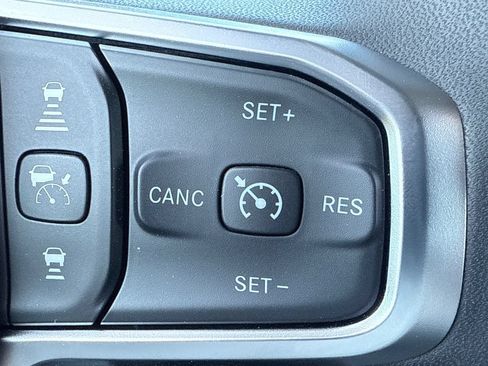 New 2026 RAM 2500 Big Horn AWD/4WD image 27