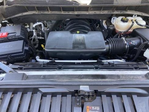 Used 2024 Chevrolet Silverado 1500 High Country w/ High Country Premium Package AWD/4WD image 26