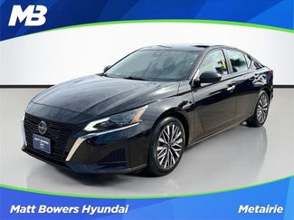 Used 2024 Nissan Altima 2.5 SV video 1