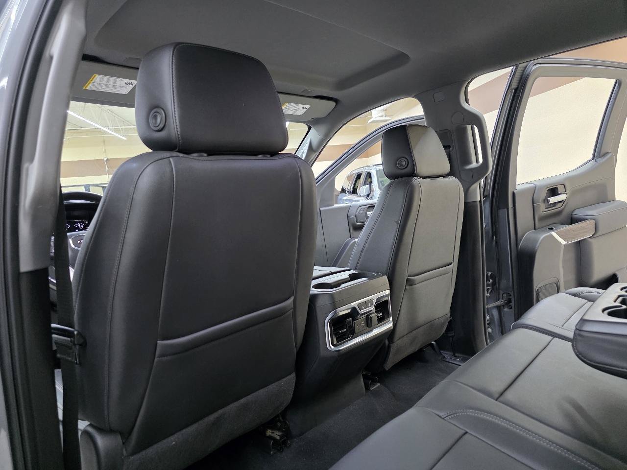 Used 2021 GMC Sierra 1500 SLT AWD/4WD image 25