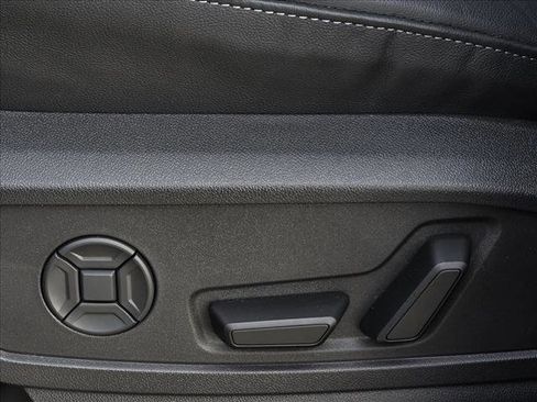 New 2025 Audi Q5 Premium w/ Convenience Package image 15