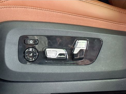 New 2026 BMW X7 M60i AWD/4WD image 27