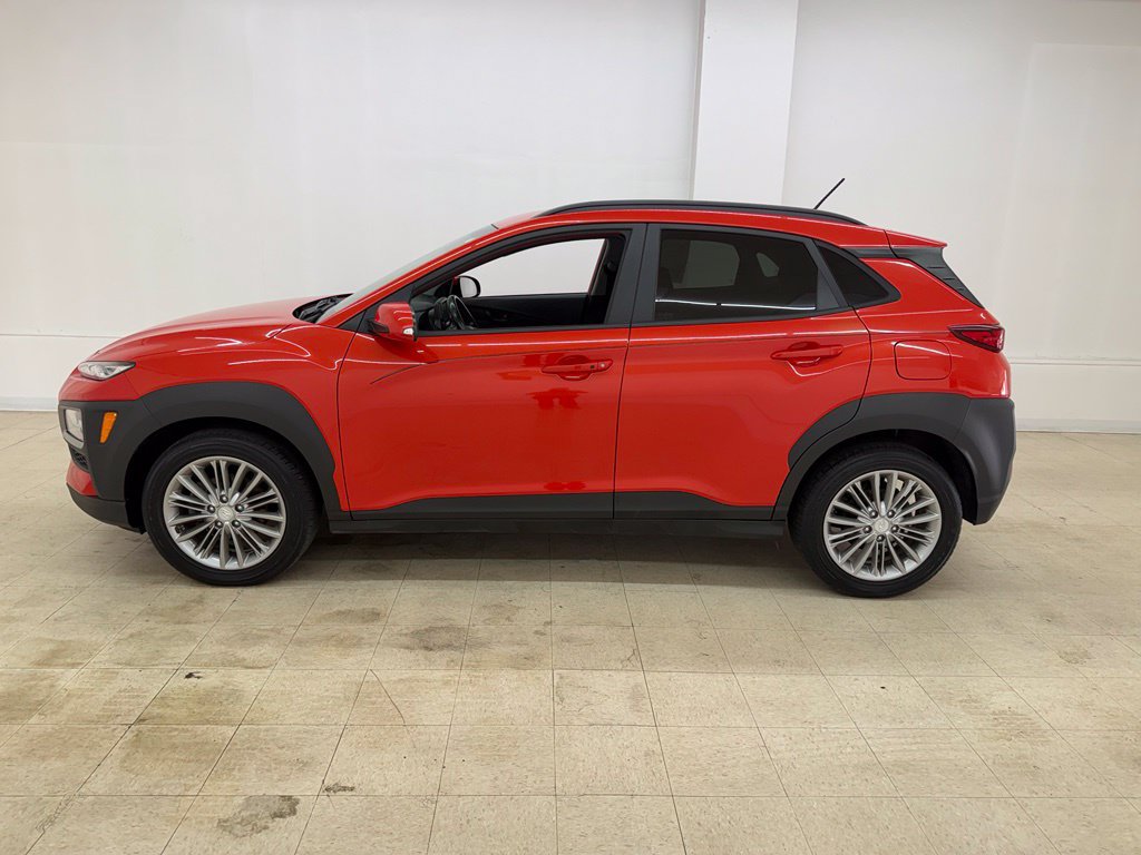 Used 2020 Hyundai Kona SEL FWD image 2