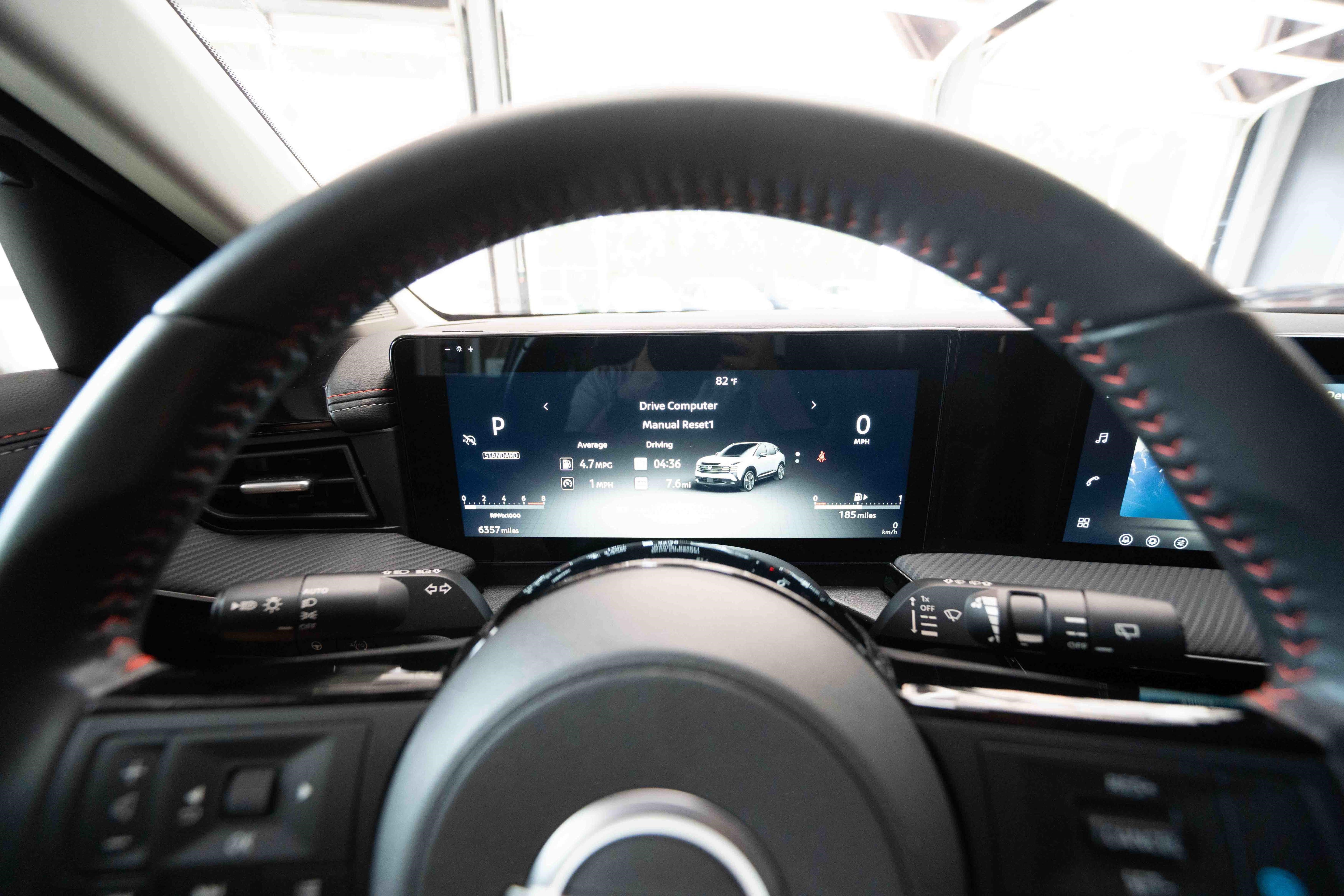 Used 2026 Nissan Kicks SR FWD image 15