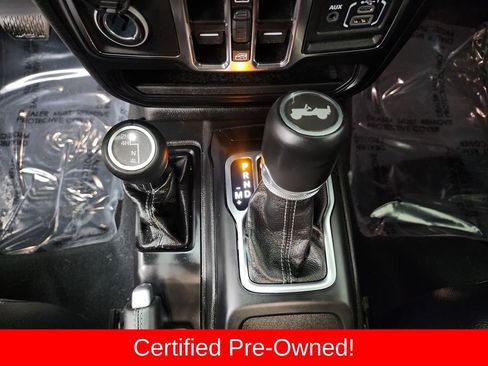 Certified 2024 Jeep Wrangler Unlimited Sahara w/ Technology Group AWD/4WD image 20