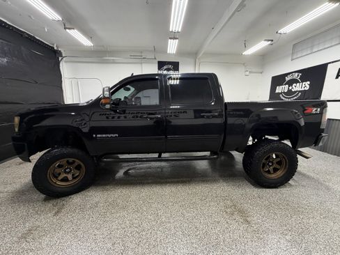 Used 2008 GMC Sierra 1500 SLE w/ Power Pack Plus AWD/4WD image 7