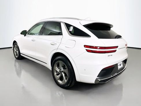 New 2026 Genesis GV70 2.5T Advanced image 7