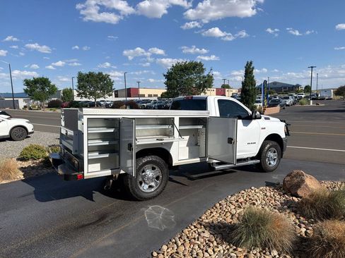 Used 2022 RAM 2500 Tradesman AWD/4WD image 4