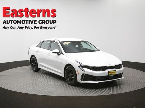 Used 2025 Kia K5 LXS FWD image 49