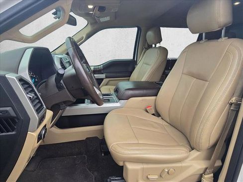 Used 2018 Ford F150 Lariat RWD image 16