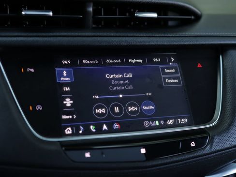 Used 2021 Cadillac XT5 Premium Luxury AWD/4WD image 12