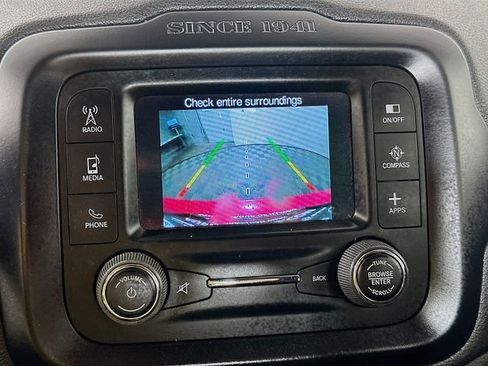 Used 2016 Jeep Renegade Sport w/ Power & Air Group image 13