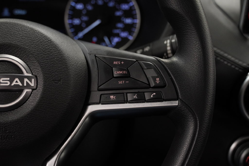 Used 2024 Nissan Sentra SV FWD image 22