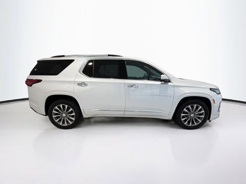 Used 2022 Chevrolet Traverse Premier image 8