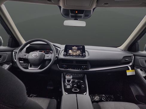 New 2026 Nissan Rogue SV w/ Cold Weather Package image 5