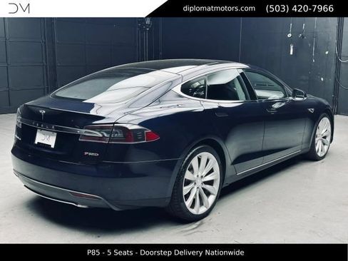 Used 2013 Tesla Model S Performance RWD image 7