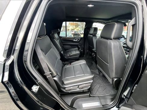 Used 2023 Chevrolet Tahoe Premier w/ Premium Package image 16