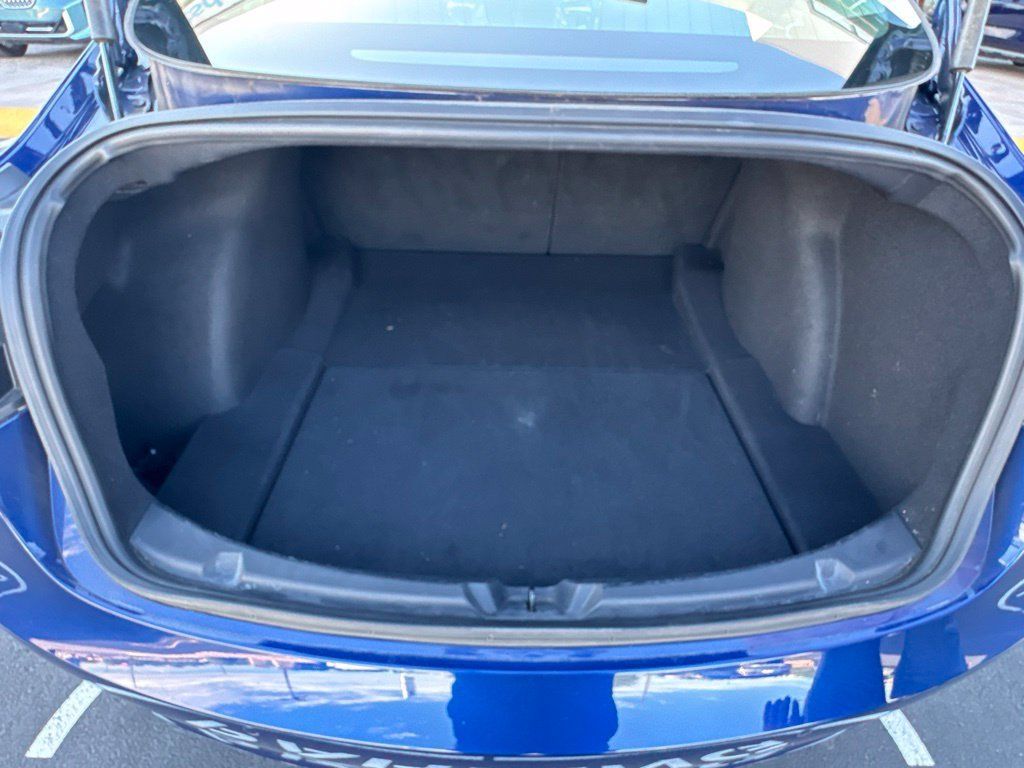 Used 2019 Tesla Model 3 Long Range AWD/4WD image 11