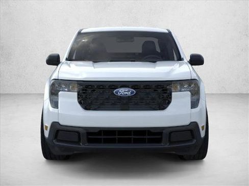 New 2026 Ford Maverick XLT image 6