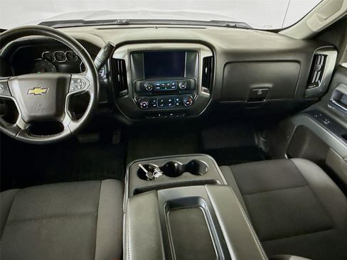 Used 2018 Chevrolet Silverado 1500 LT image 29