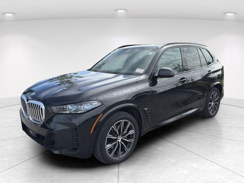 Certified 2025 BMW X5 xDrive40i AWD/4WD image 8