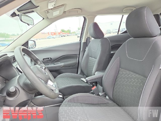Used 2021 Nissan Kicks S FWD image 18