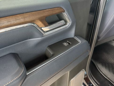 Used 2024 Chevrolet Silverado 2500 High Country w/ High Country Premium Package image 39