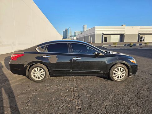 Used 2018 Nissan Altima 2.5 S w/ S Convenience Package image 8