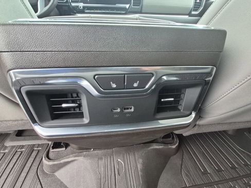 New 2026 GMC Sierra 1500 SLT w/ SLT Premium Package image 36