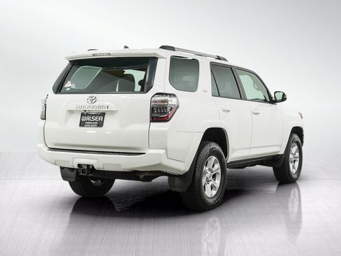 Used 2021 Toyota 4Runner SR5 Premium w/ Moonroof Package AWD/4WD image 5