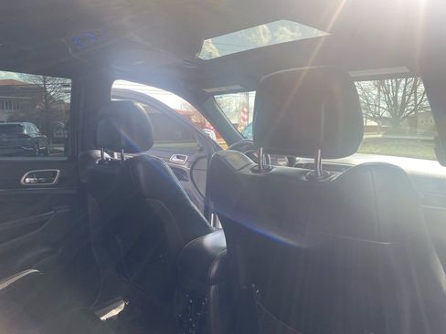 Used 2015 Jeep Grand Cherokee Limited w/ Trailer Tow Group IV image 25