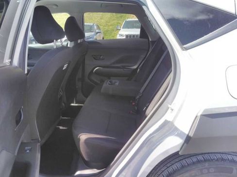 Used 2024 Hyundai Kona SEL image 4