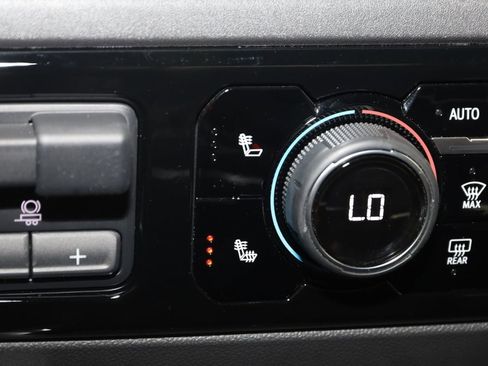 Used 2024 Chevrolet Silverado 1500 LT Trail Boss image 8