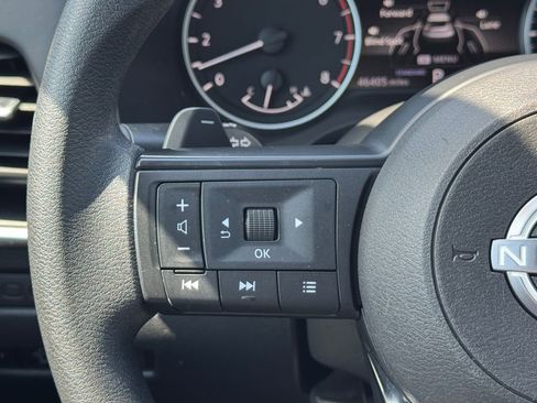 Used 2023 Nissan Rogue S FWD image 21
