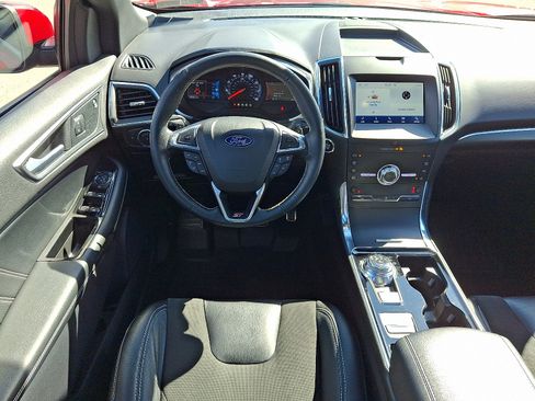 Used 2020 Ford Edge ST w/ Cold Weather Package AWD/4WD image 11