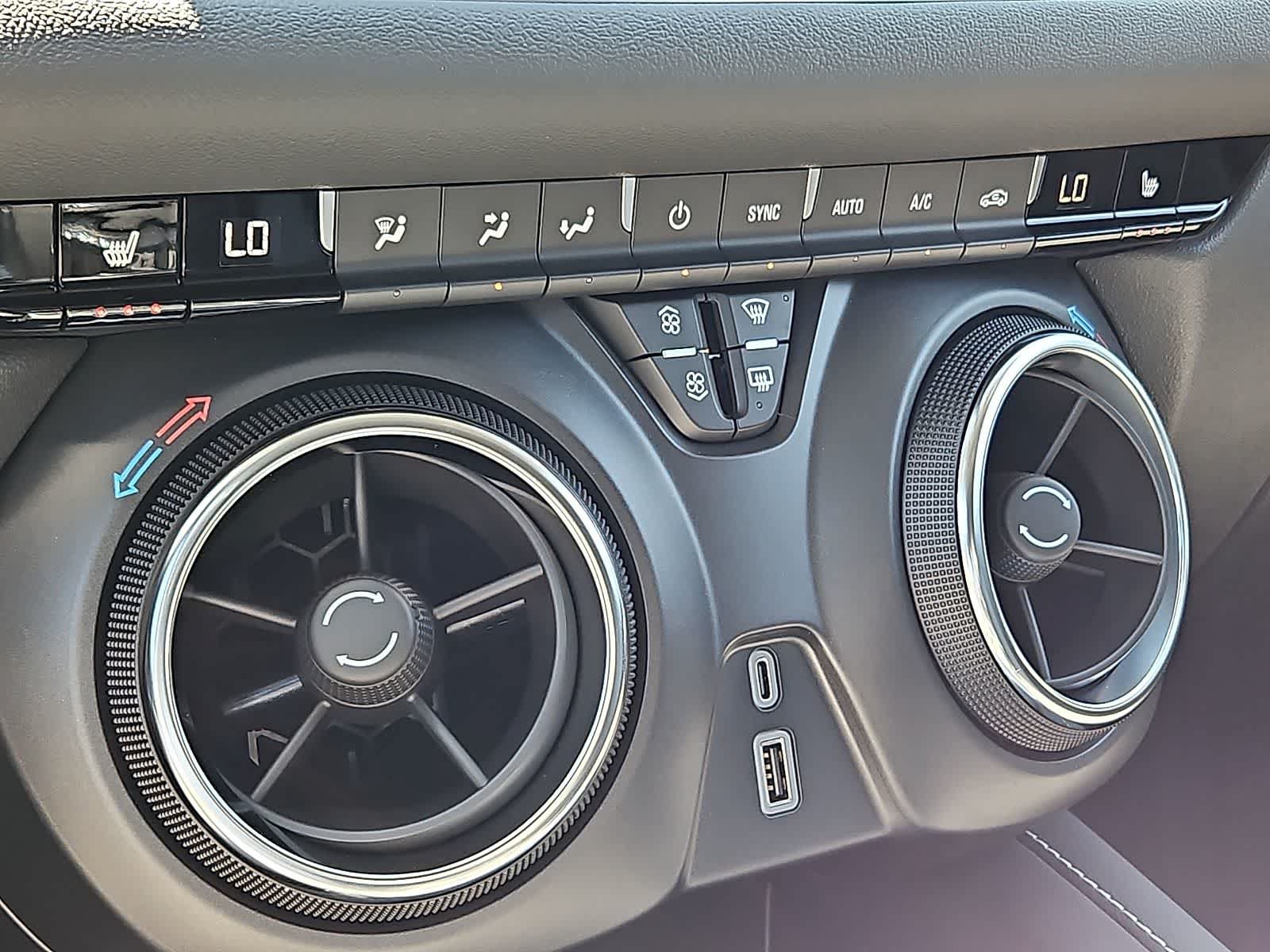 New 2026 Chevrolet Blazer LT w/ Convenience Package FWD image 13